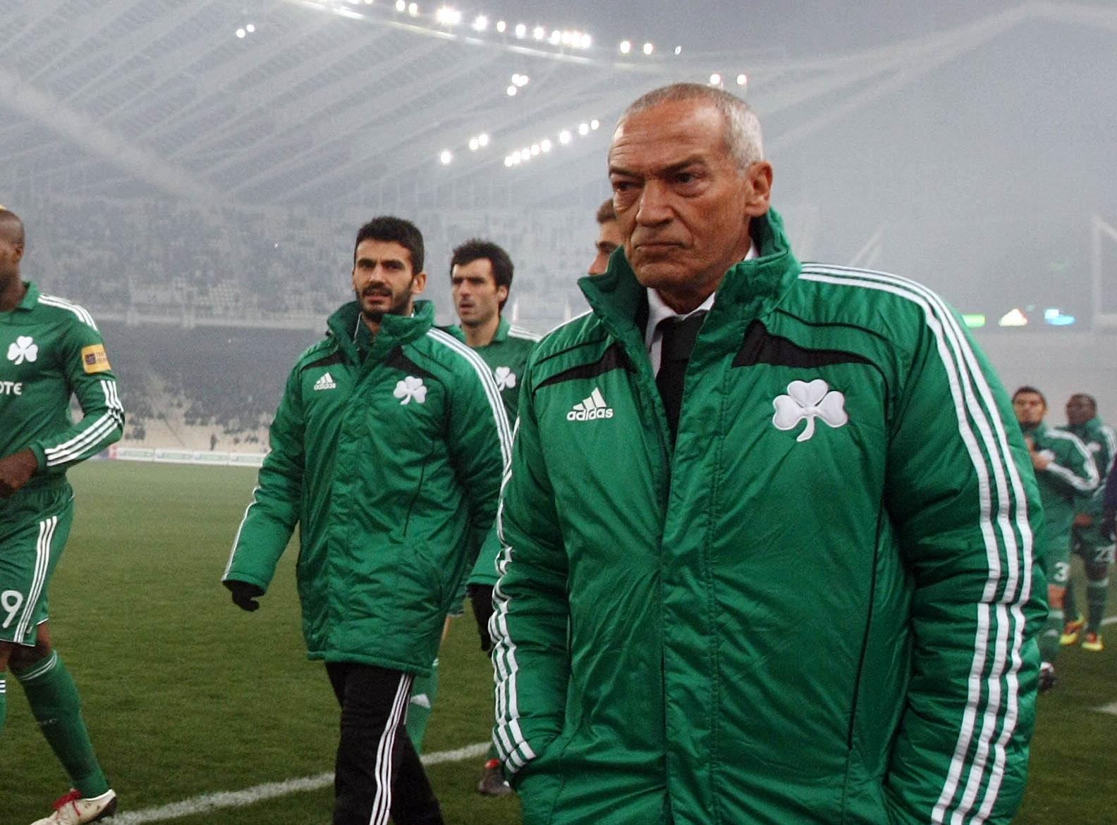 «Επί 22 αγωνιστικές πρώτοι… τώρα κακοί;» λέει ο Φερέιρα